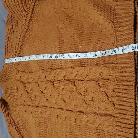 Blue Rain Cable Knit Sweater size L - Picture 9 of 9